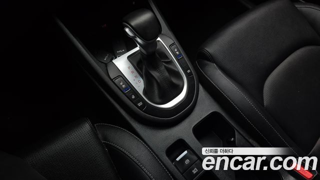 Kia K3 2022 — photo 12