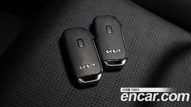 Kia K3 2022 — photo 22