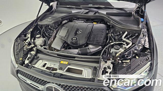 Mercedes-Benz GLC-Class 2024 — photo 6