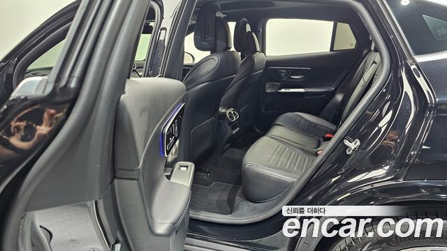 Mercedes-Benz GLC-Class 2024 — photo 16