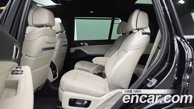 BMW X7 2026 — photo 18