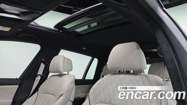 BMW X7 2026 — photo 25