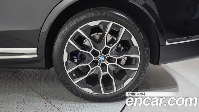 BMW X7 2026 — photo 7
