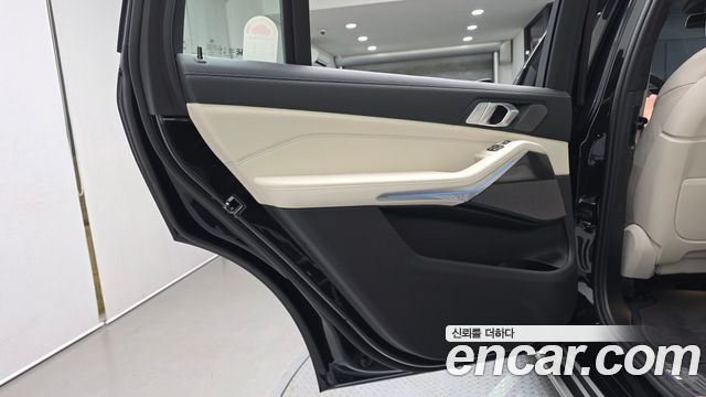 BMW X7 2026 — photo 15