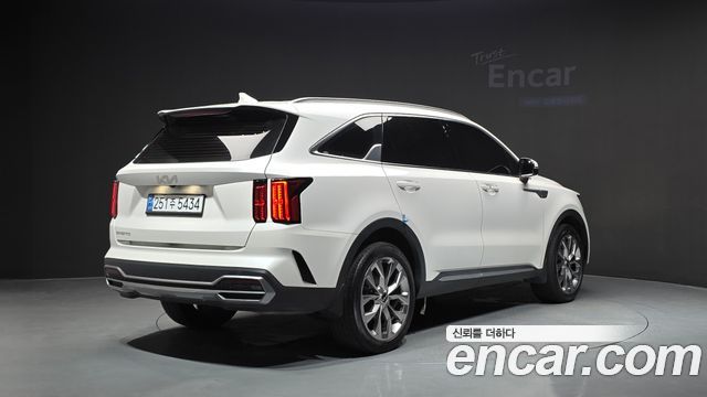 Kia Sorento 2023 — photo 2
