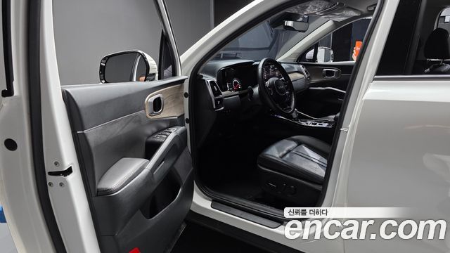 Kia Sorento 2023 — photo 10