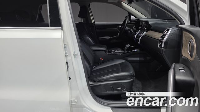 Kia Sorento 2023 — photo 11
