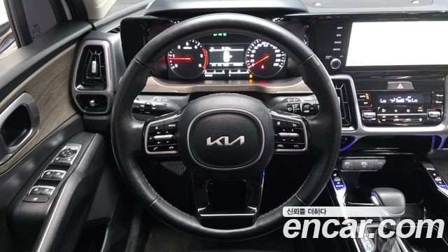 Kia Sorento 2023 — photo 13