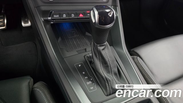 Audi Q3 2023 — photo 12