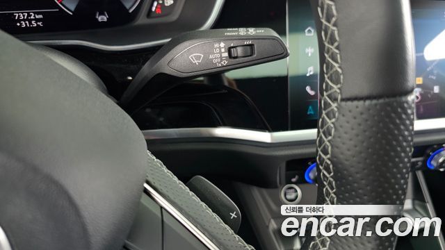 Audi Q3 2023 — photo 30