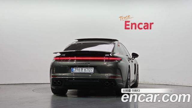 Porsche Panamera 2025 — photo 4