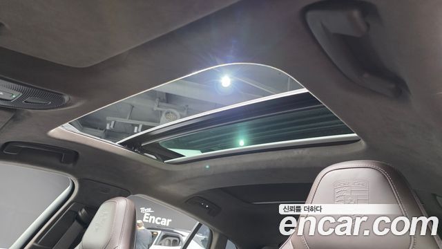 Porsche Panamera 2025 — photo 19