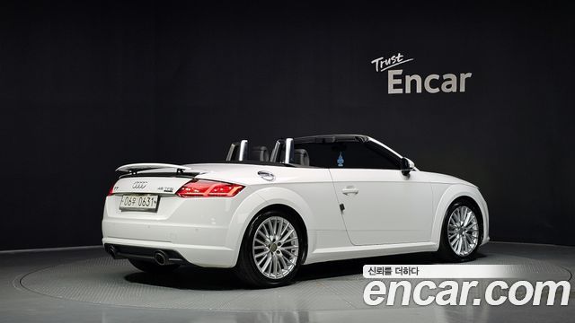 Audi TT 2016 — photo 2