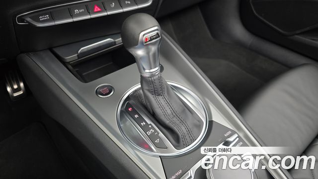 Audi TT 2016 — photo 9