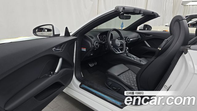 Audi TT 2016 — photo 10