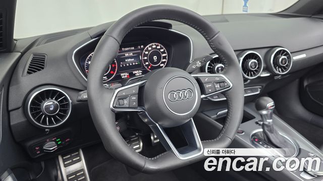 Audi TT 2016 — photo 13