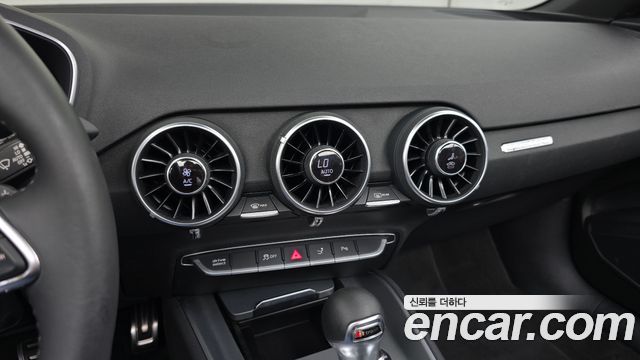 Audi TT 2016 — photo 14