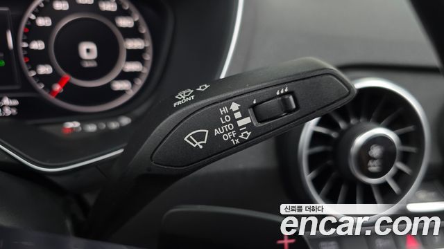 Audi TT 2016 — photo 18