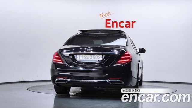 Mercedes-Benz S-Class 2018 — photo 4