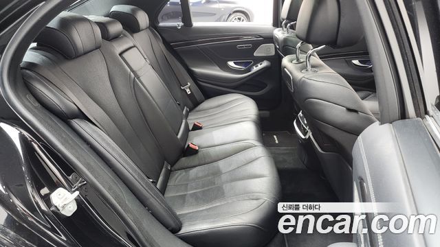 Mercedes-Benz S-Class 2018 — photo 17