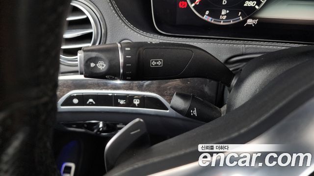 Mercedes-Benz S-Class 2018 — photo 30