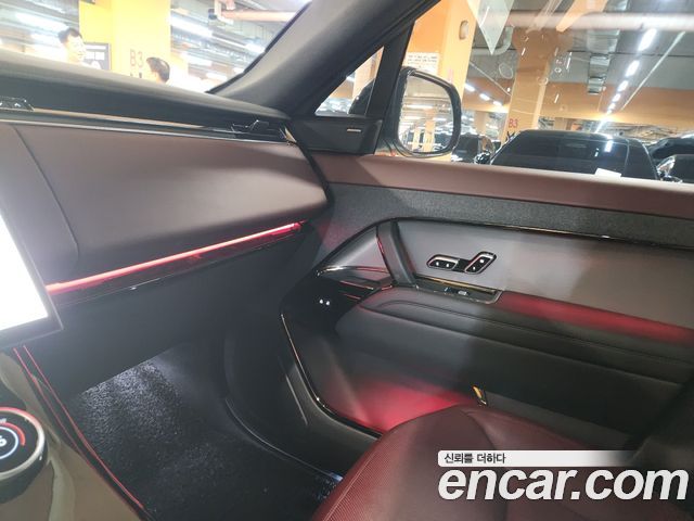 Land Rover Range Rover Sport 2023 — photo 15