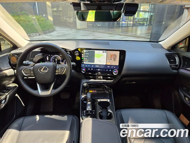Lexus NX 2025 — photo 7
