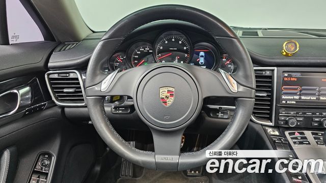 Porsche Panamera 2011 — photo 13