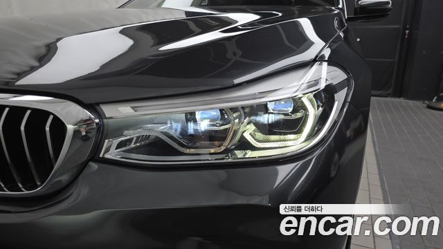 BMW Gran Turismo 2020 — photo 8