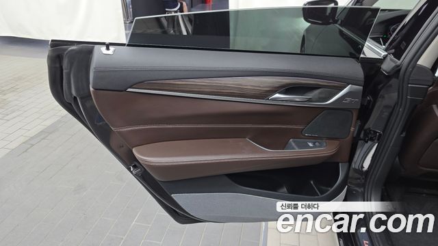 BMW Gran Turismo 2020 — photo 15