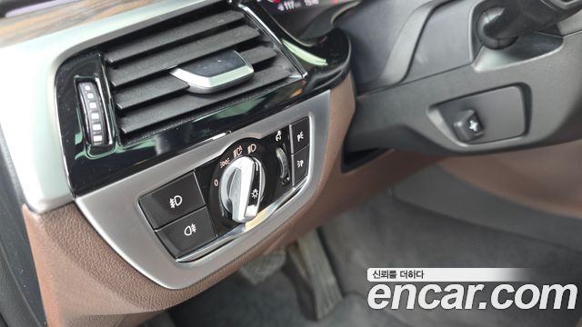 BMW Gran Turismo 2020 — photo 28