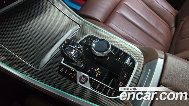 BMW X5 2020 — photo 12