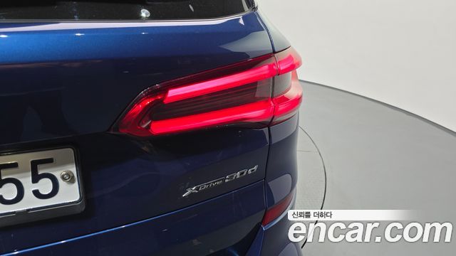 BMW X5 2020 — photo 9