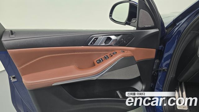 BMW X5 2020 — photo 14