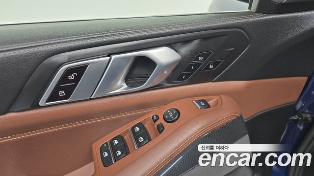 BMW X5 2020 — photo 30