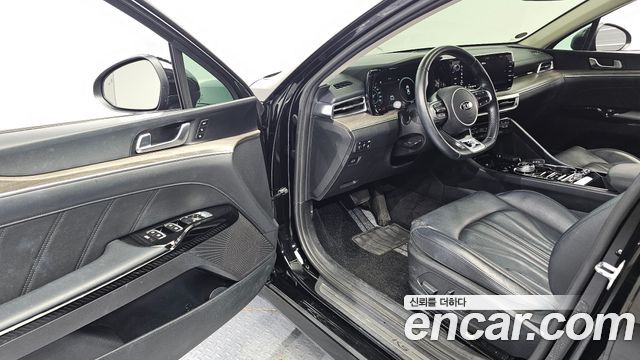 Kia K5 2021 — photo 13
