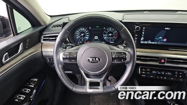 Kia K5 2021 — photo 21