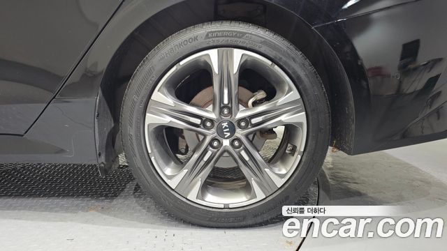 Kia K5 2021 — photo 7
