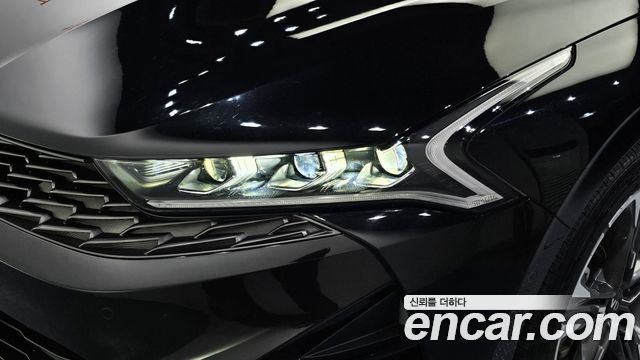 Kia K5 2021 — photo 8