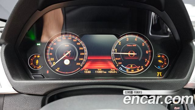 BMW 3-Series 2018 — photo 8
