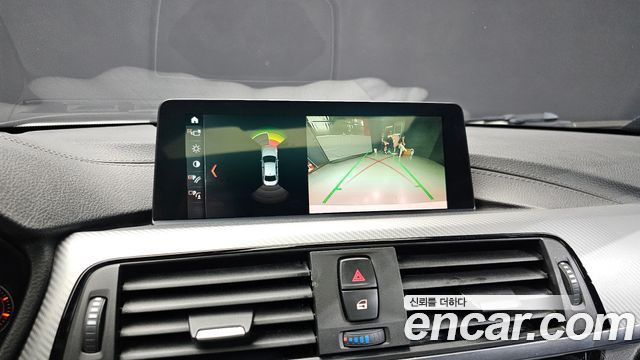 BMW 3-Series 2018 — photo 15