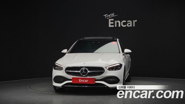 Mercedes-Benz C-Class 2022 — photo 3