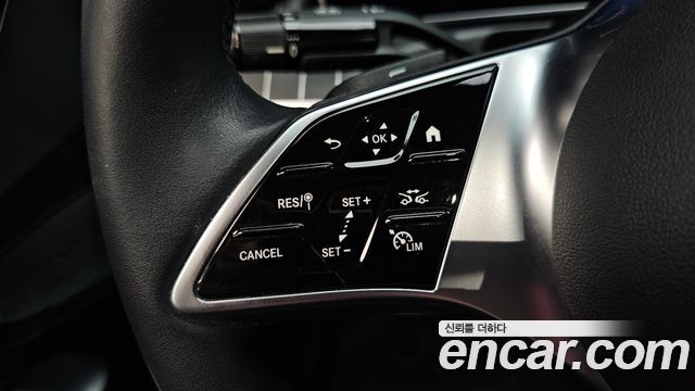 Mercedes-Benz C-Class 2022 — photo 27