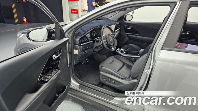 Kia Niro 2022 — photo 13