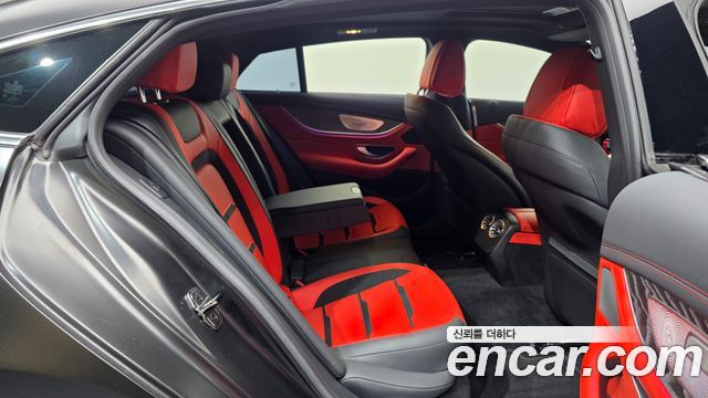 Mercedes-Benz AMG GT 2023 — photo 18