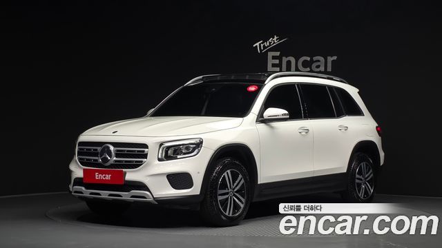 Mercedes-Benz GLB-Class 2021 — photo 1