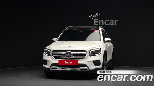 Mercedes-Benz GLB-Class 2021 — photo 3