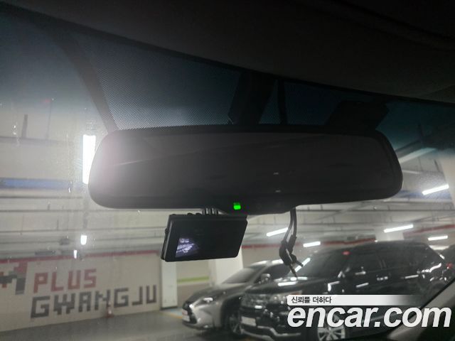 Kia Canival 2019 — photo 15