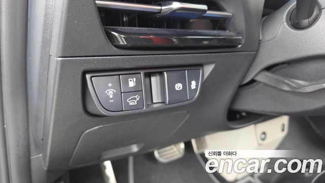 Kia EV6 2023 — photo 16