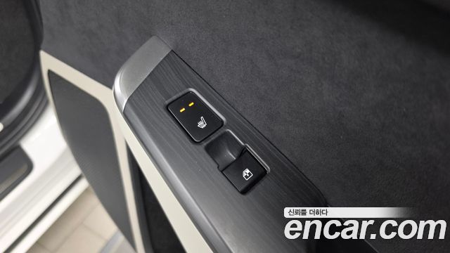 Kia EV6 2023 — photo 19